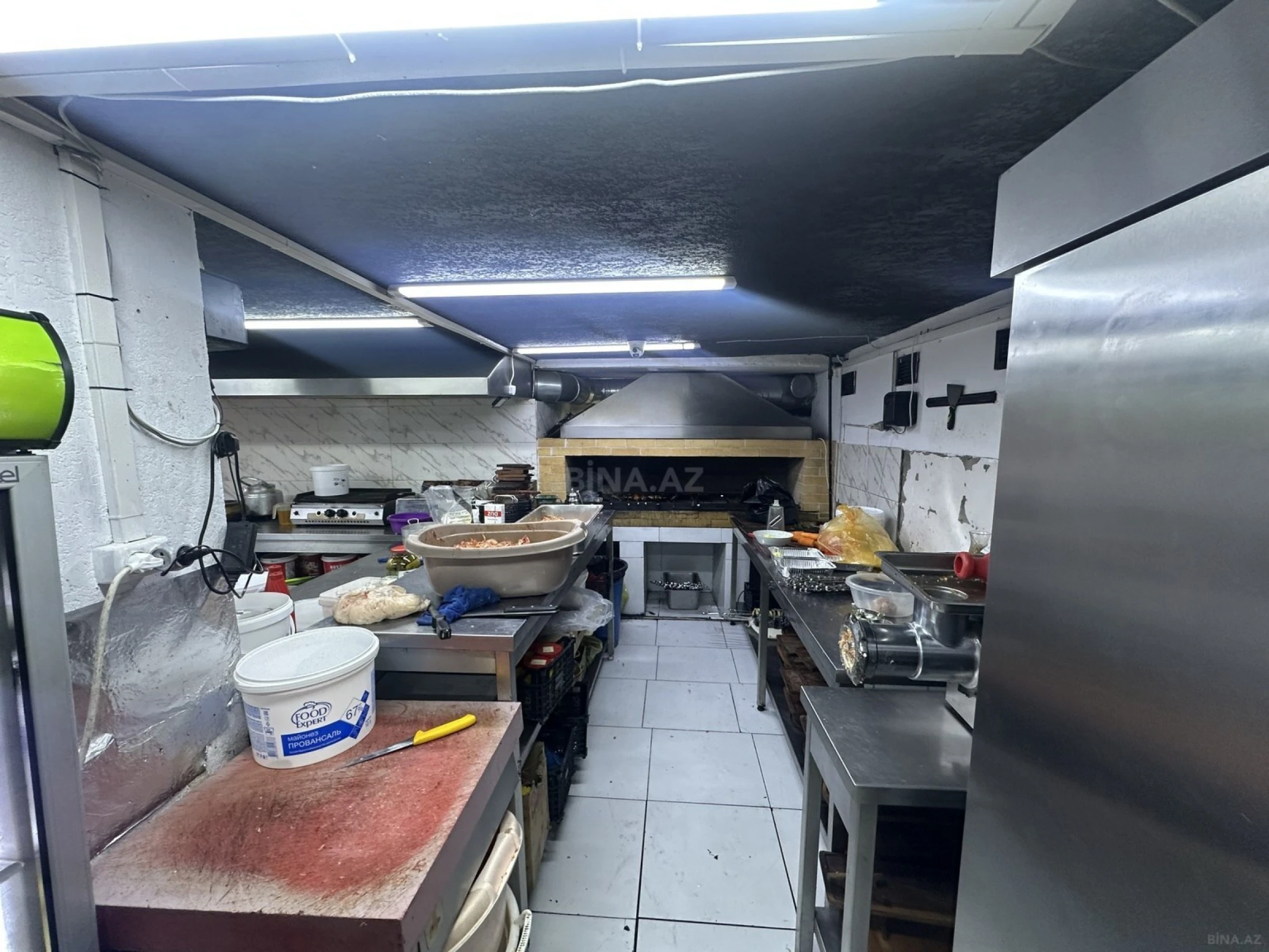 Satılır obyekt 310 m²