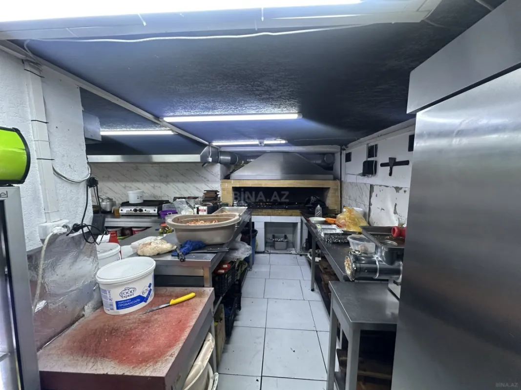 Satılır obyekt 310 m²