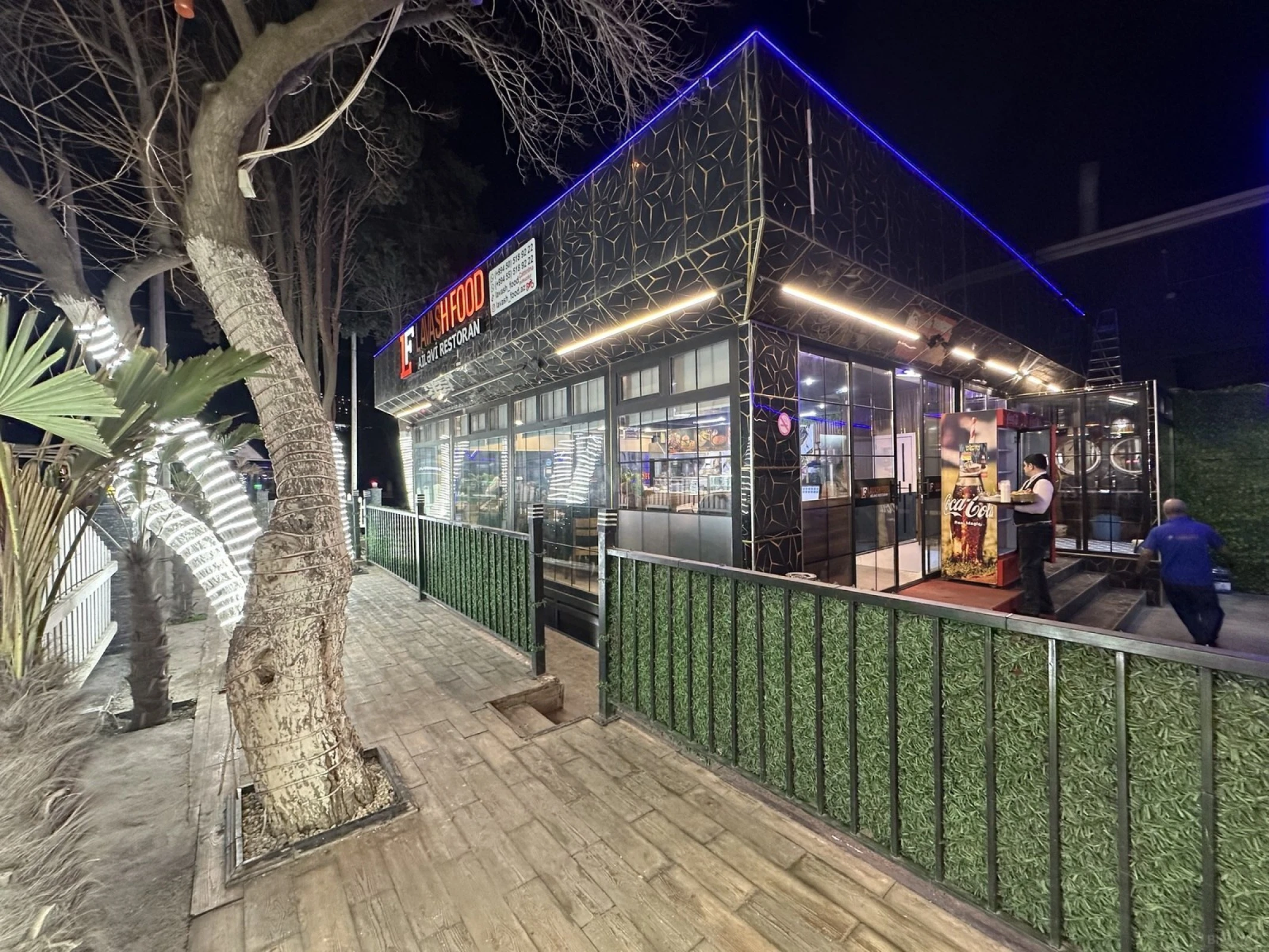 Satılır obyekt 310 m²