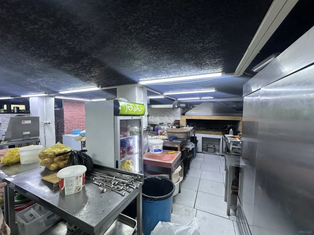 Satılır obyekt 310 m²