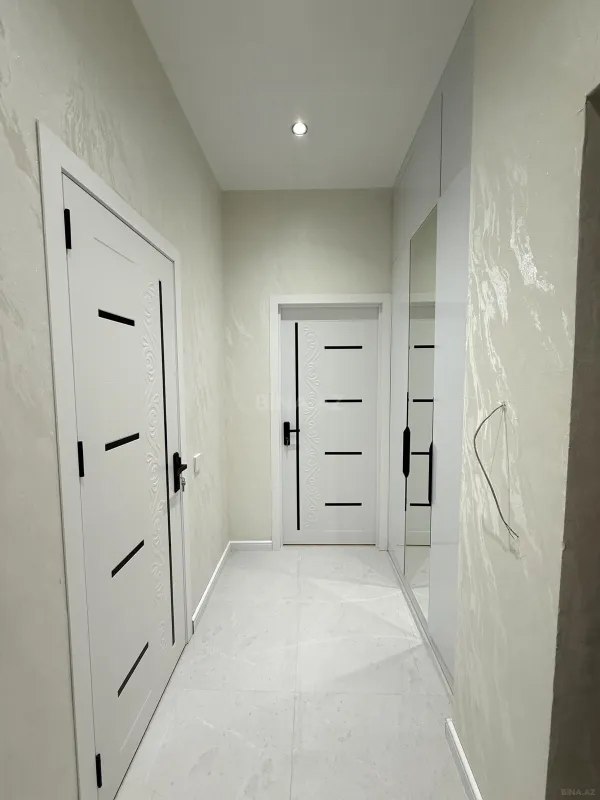 Satılır 2 otaqlı mənzil 63 m²