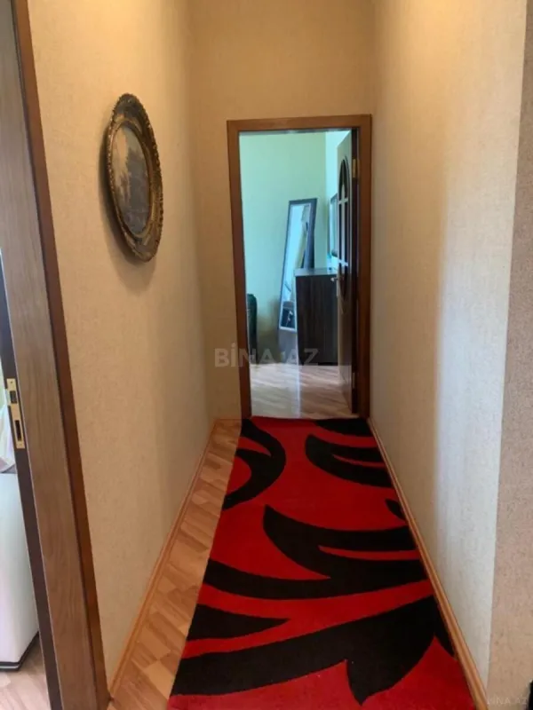 Kirayə verilir 2 otaqlı mənzil 80 m²