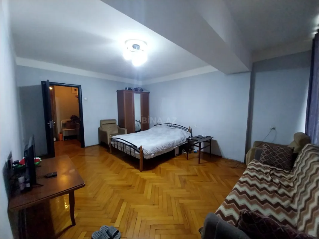 Satılır 2 otaqlı mənzil 45 m²