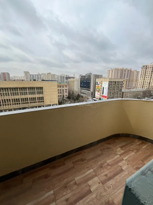 Satılır 2 otaqlı mənzil 70 m²