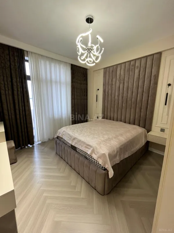 Satılır 2 otaqlı mənzil 70 m²