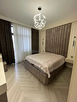 Satılır 2 otaqlı mənzil 70 m²