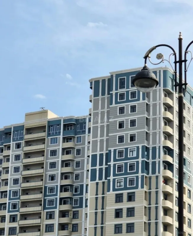 Satılır 2 otaqlı mənzil 70 m²