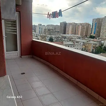 Satılır 3 otaqlı mənzil 125 m²