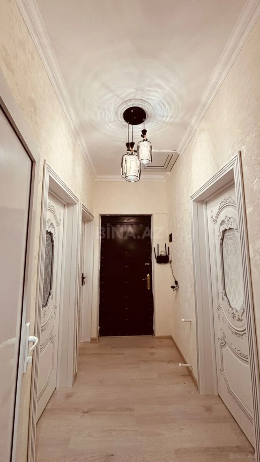 Satılır 5 otaqlı həyət evi 140 m²