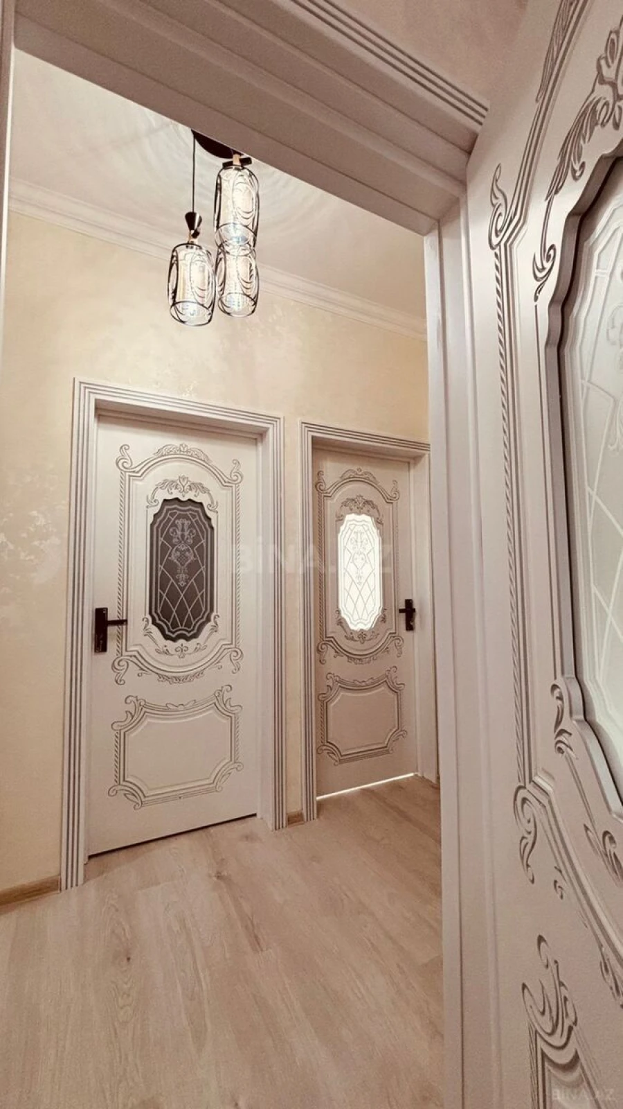 Satılır 5 otaqlı həyət evi 140 m²