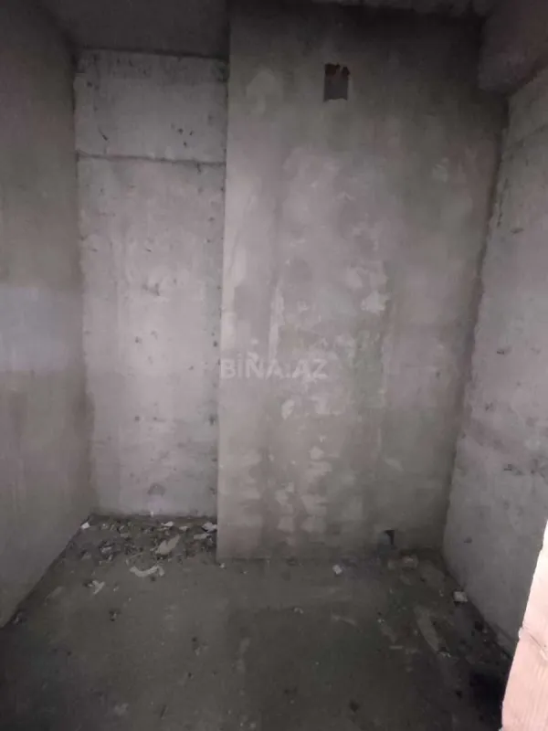 Satılır 3 otaqlı mənzil 145 m²