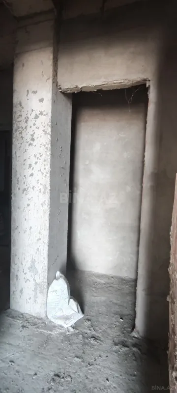 Satılır 2 otaqlı mənzil 82 m²