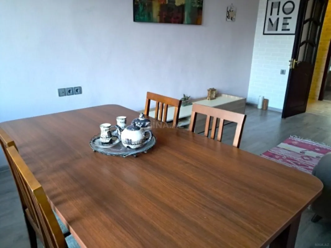 Satılır 2 otaqlı mənzil 75 m²