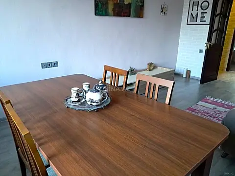 Satılır 2 otaqlı mənzil 75 m²