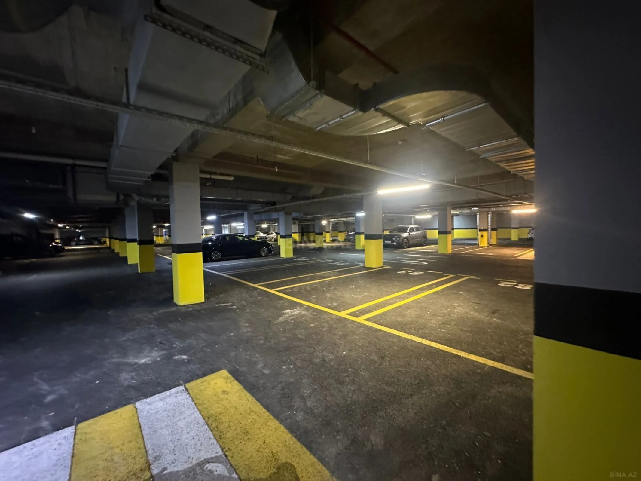 Satılır 1 otaqlı mənzil 66 m²