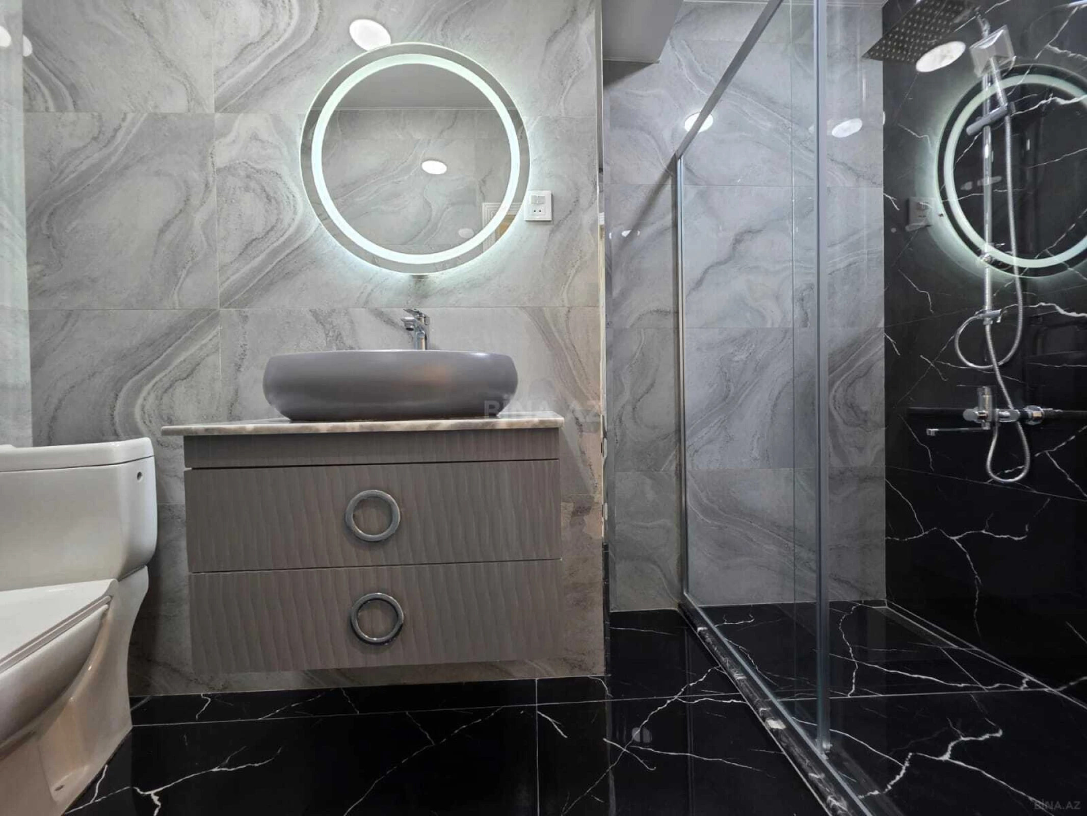 Satılır 3 otaqlı mənzil 100 m²