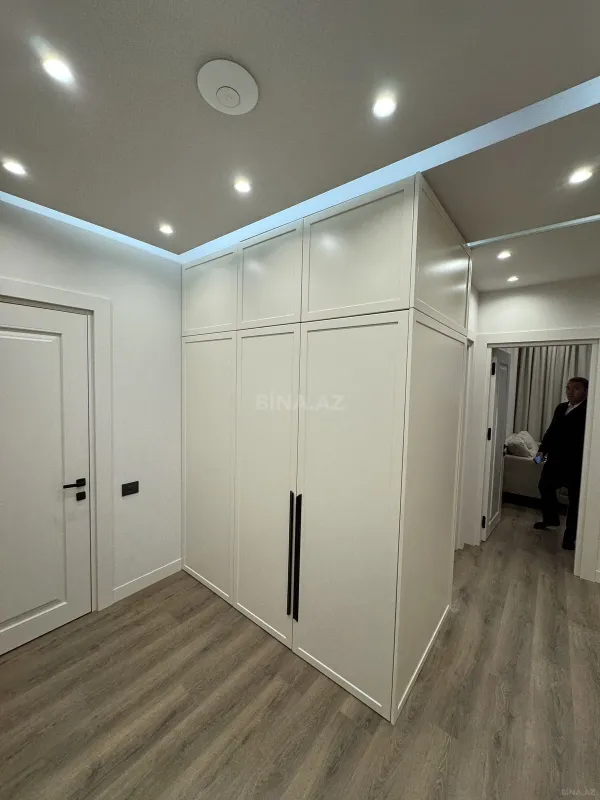 Kirayə verilir 3 otaqlı mənzil 160 m²