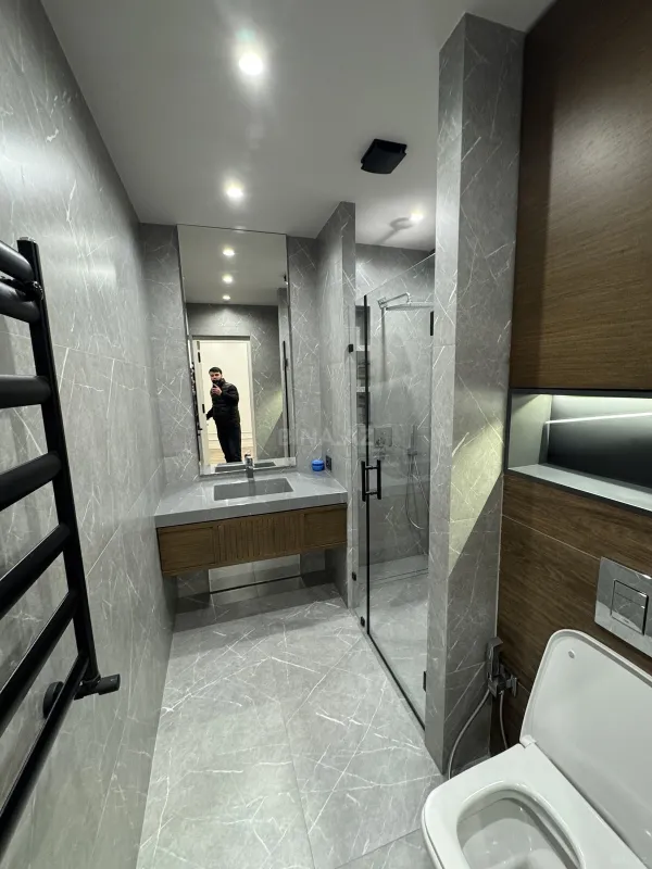 Kirayə verilir 3 otaqlı mənzil 160 m²