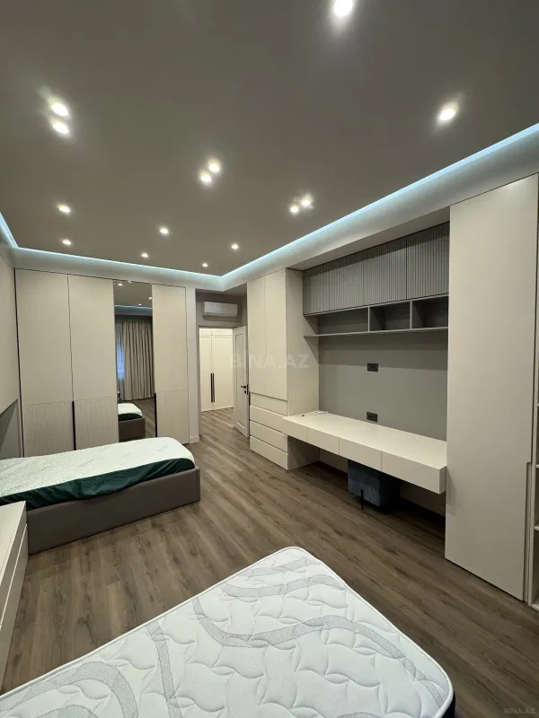 Kirayə verilir 3 otaqlı mənzil 160 m²