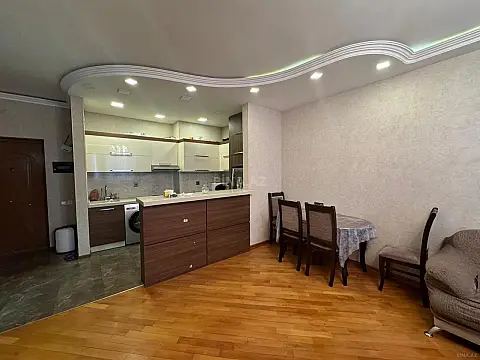 Satılır 3 otaqlı mənzil 80 m²