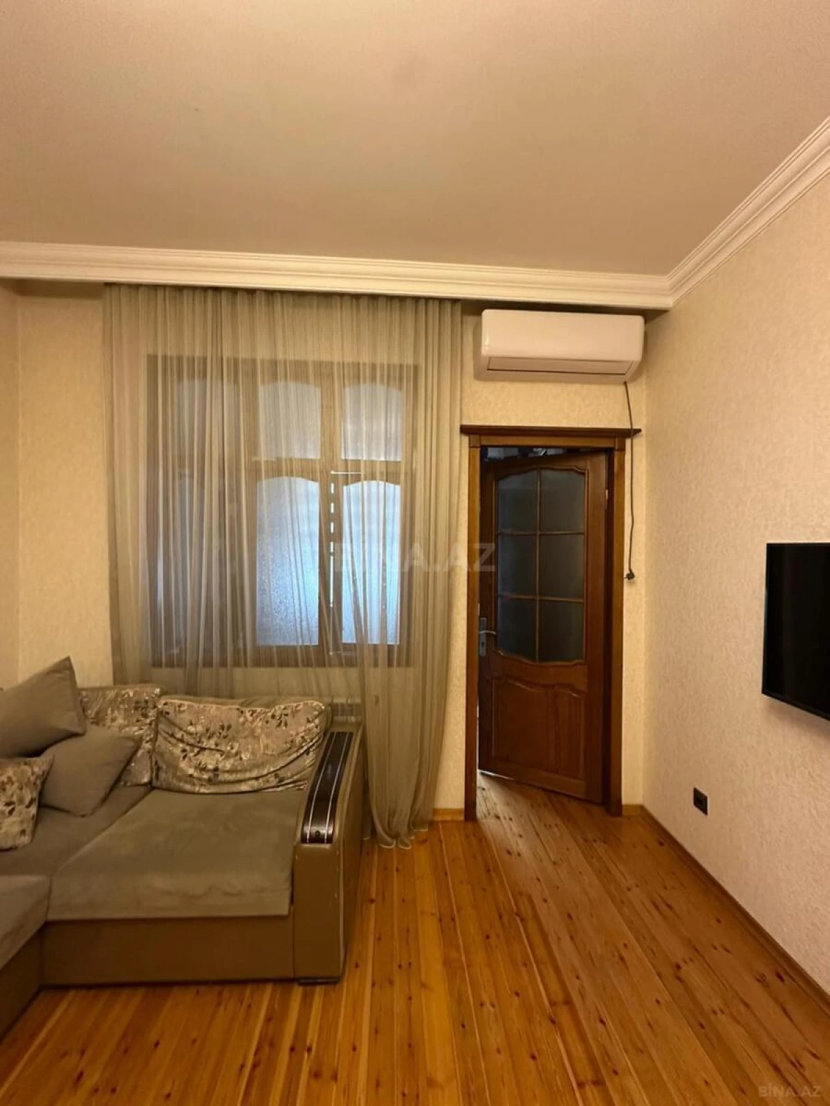 Satılır 3 otaqlı mənzil 75 m²