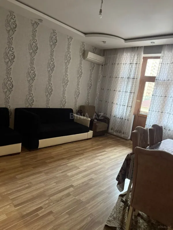 Kirayə verilir 2 otaqlı mənzil 65 m²