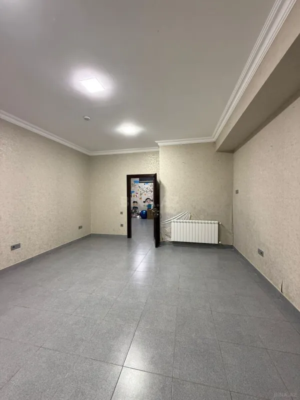 Kirayə verilir 9 otaqlı ofis 250 m²