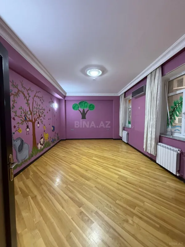 Kirayə verilir 9 otaqlı ofis 250 m²