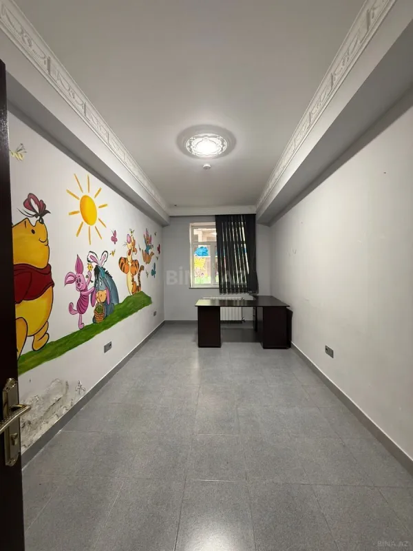 Kirayə verilir 9 otaqlı ofis 250 m²