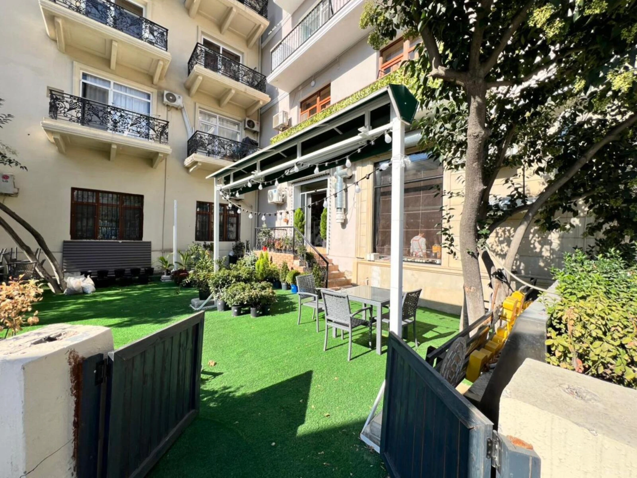 Kirayə verilir obyekt 140 m²