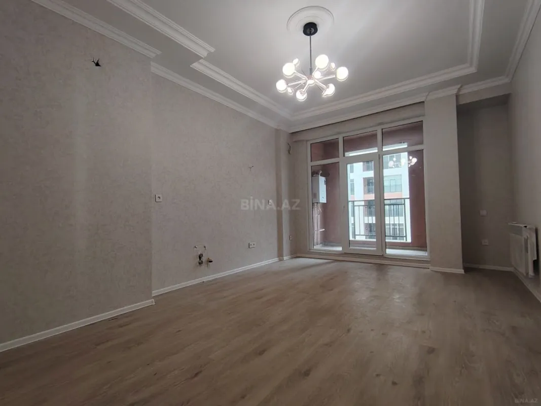 Satılır 3 otaqlı mənzil 99 m²