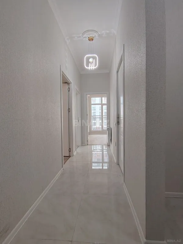 Satılır 3 otaqlı mənzil 99 m²