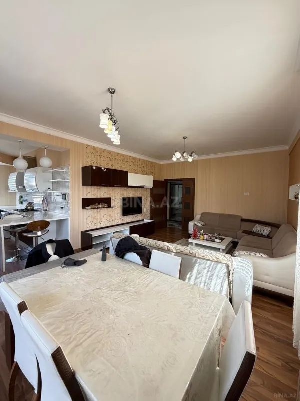 Satılır 3 otaqlı mənzil 100 m²