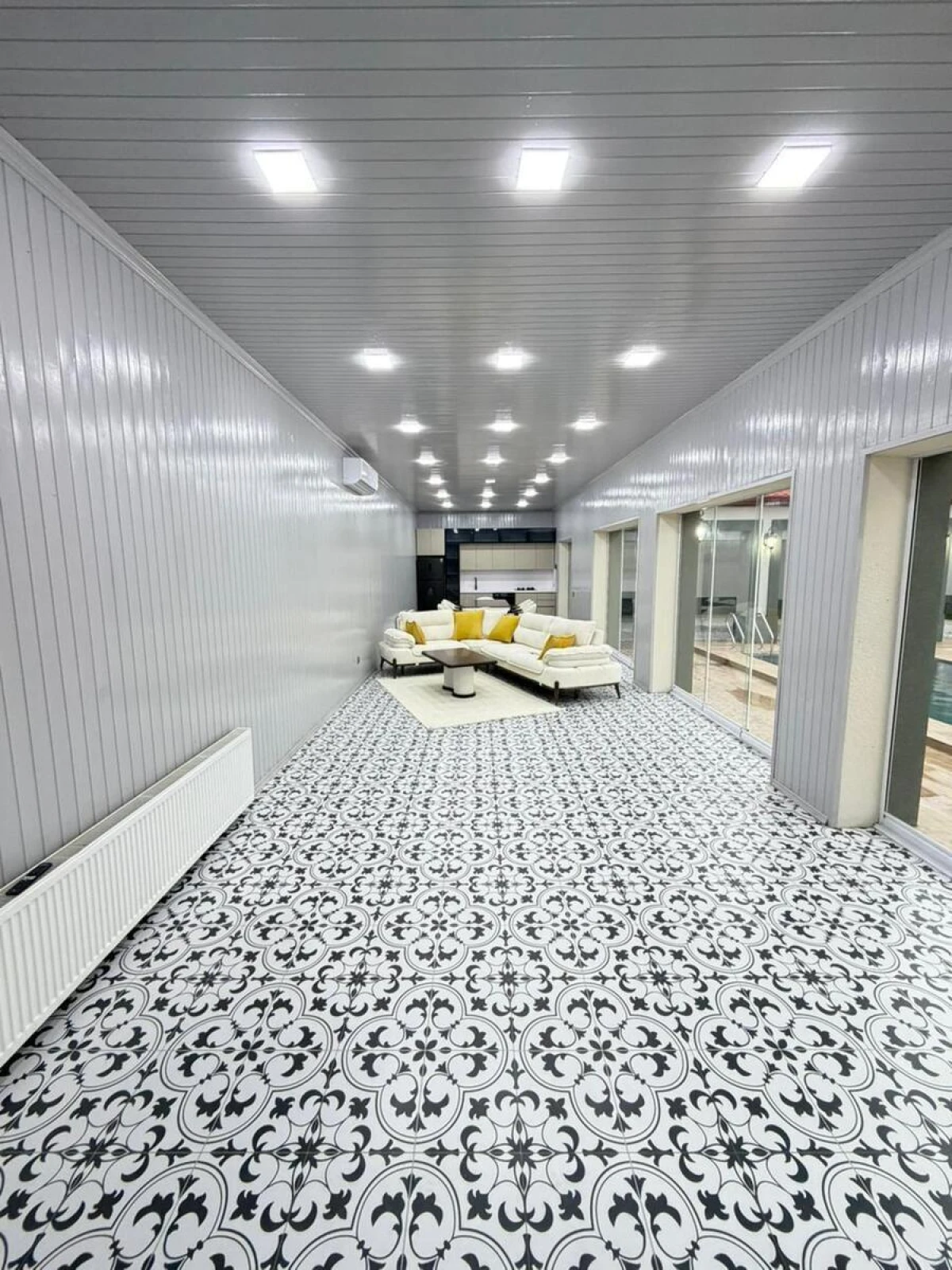 Satılır 5 otaqlı həyət evi 265 m²