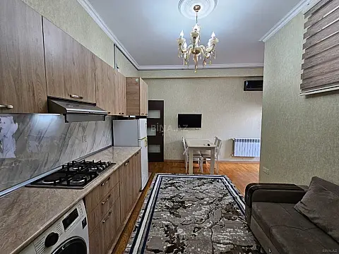 Satılır 2 otaqlı mənzil 45 m²