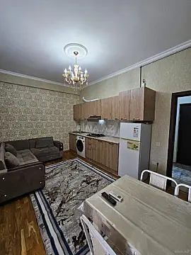 Satılır 2 otaqlı mənzil 45 m²