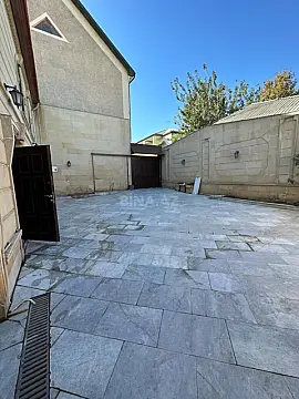 Kirayə verilir 6 otaqlı ofis 320 m²