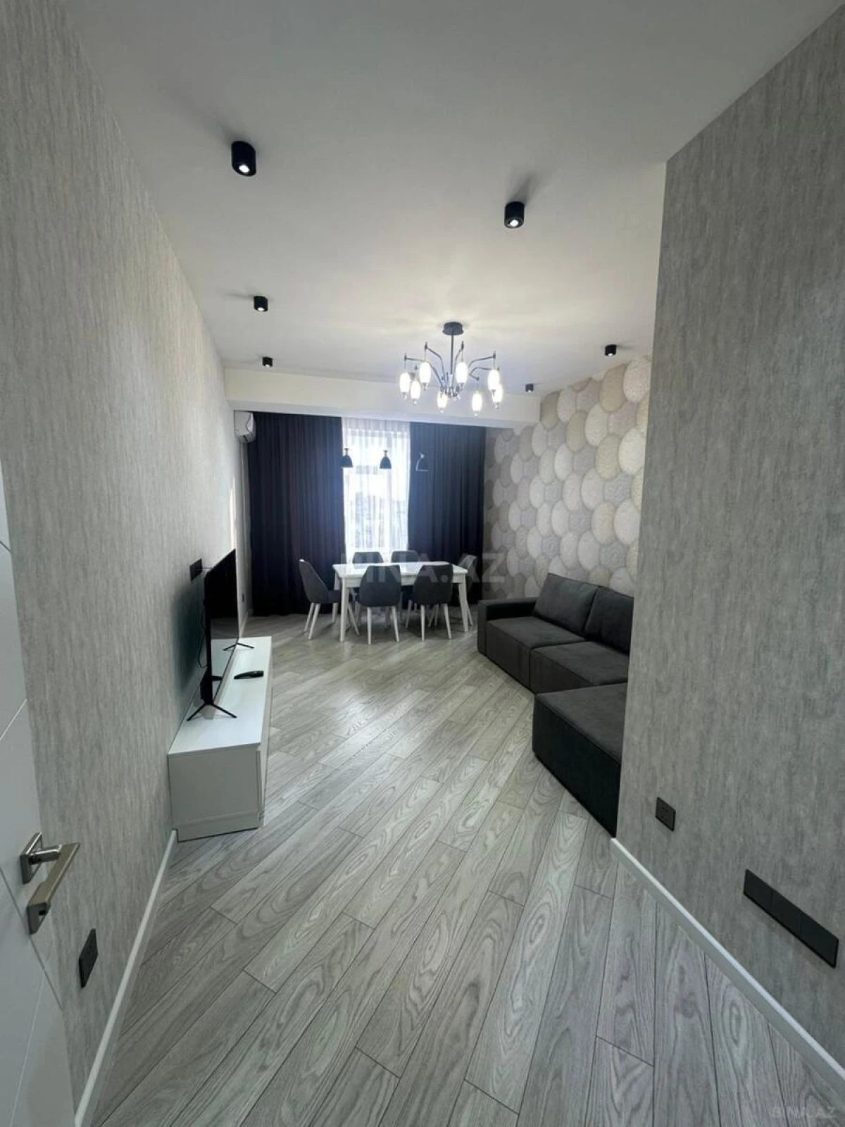Satılır 3 otaqlı mənzil 90 m²