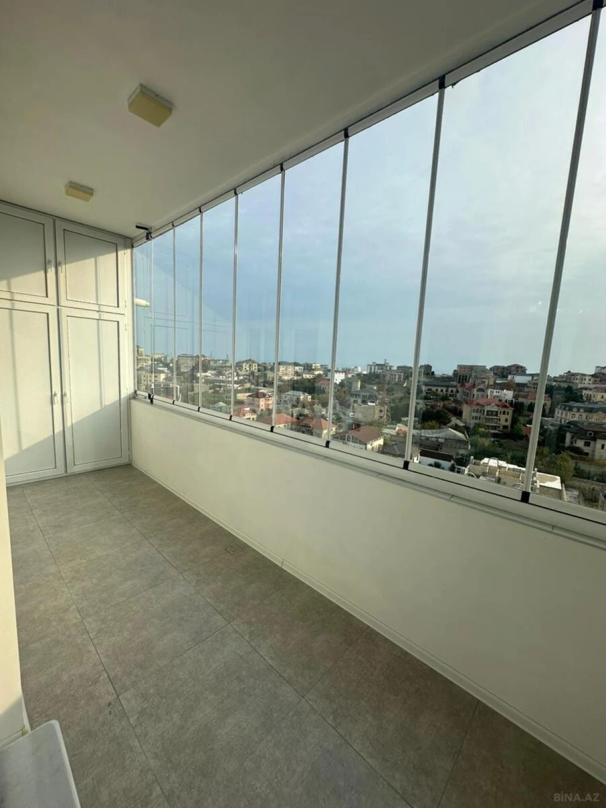Satılır 3 otaqlı mənzil 90 m²