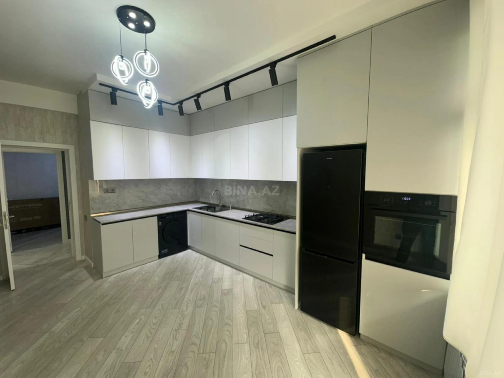 Satılır 3 otaqlı mənzil 90 m²