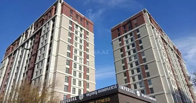 Satılır 3 otaqlı mənzil 135 m²