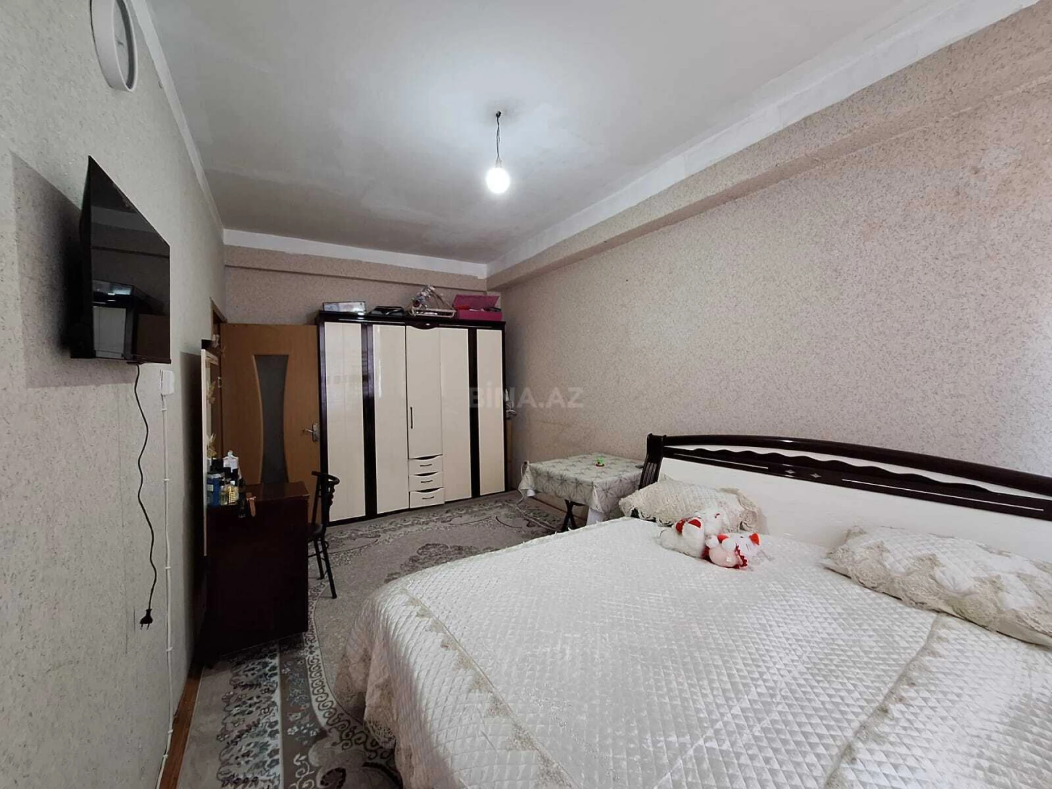 Satılır 1 otaqlı mənzil 42 m²