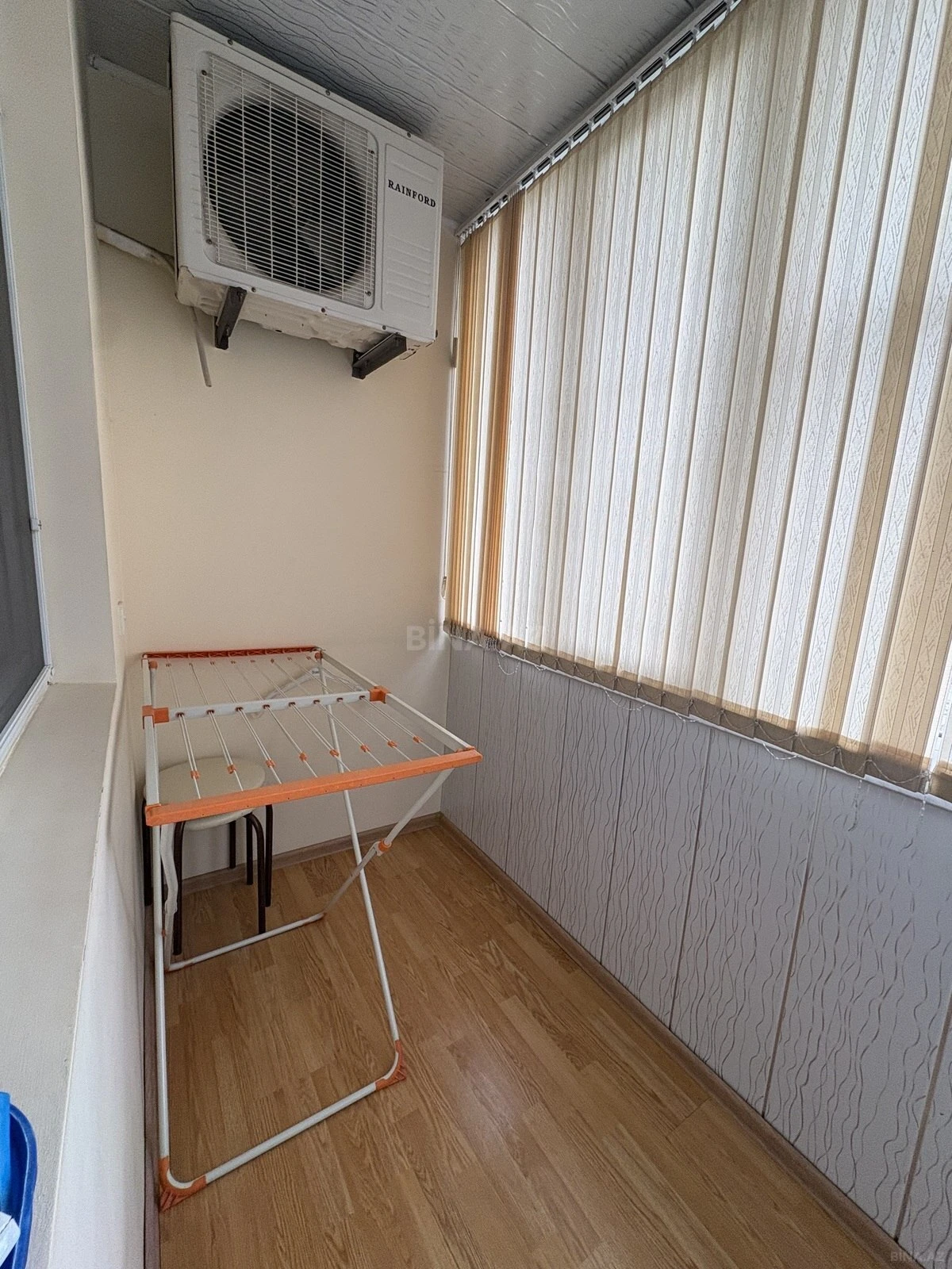 Satılır 4 otaqlı mənzil 75 m²