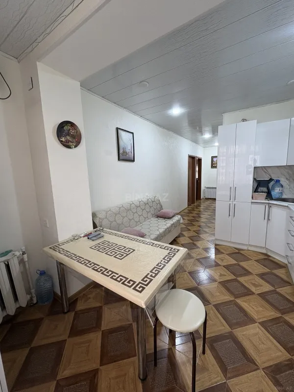 Satılır 4 otaqlı mənzil 75 m²