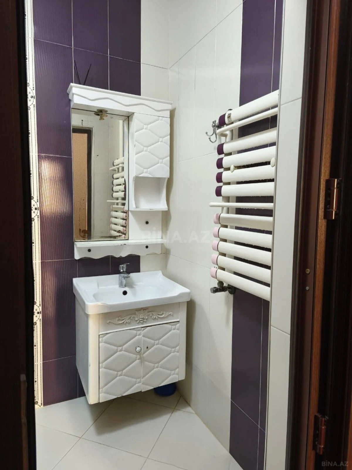 Satılır 3 otaqlı mənzil 103 m²