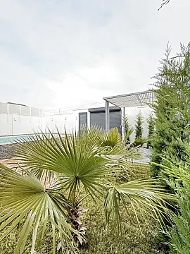 Satılır 5 otaqlı həyət evi 220 m²