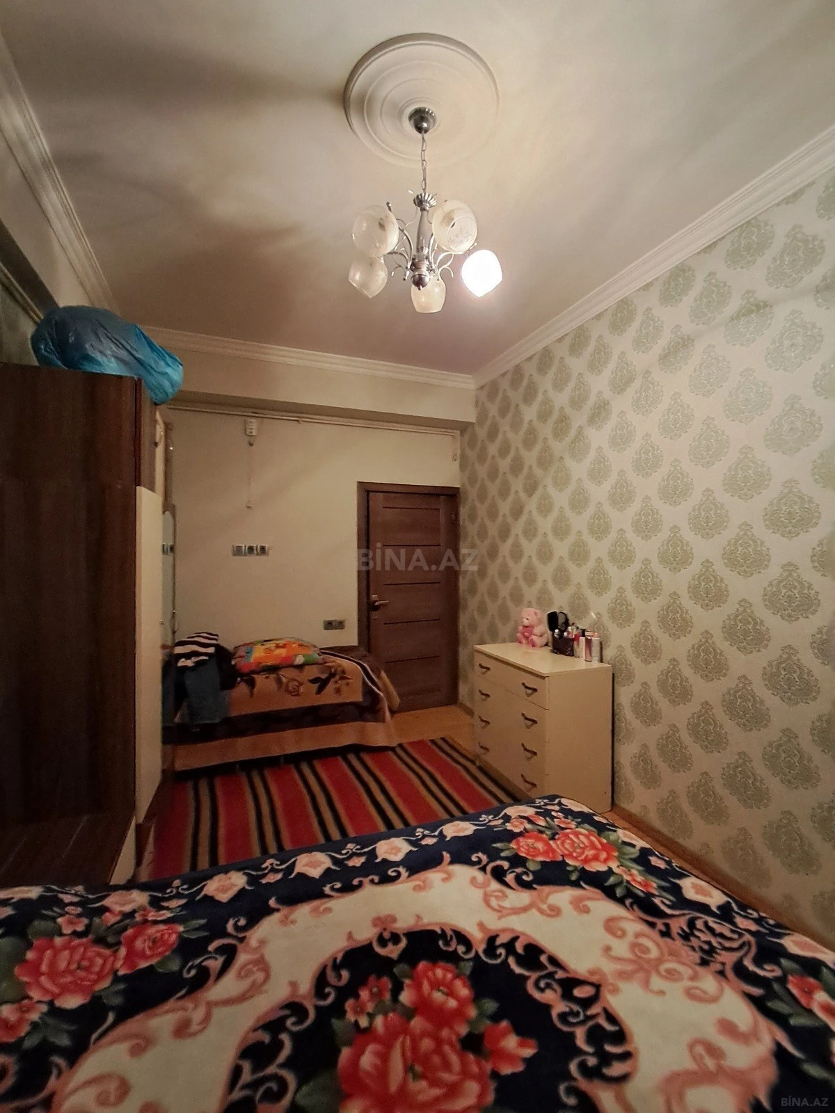 Satılır 2 otaqlı mənzil 72 m²