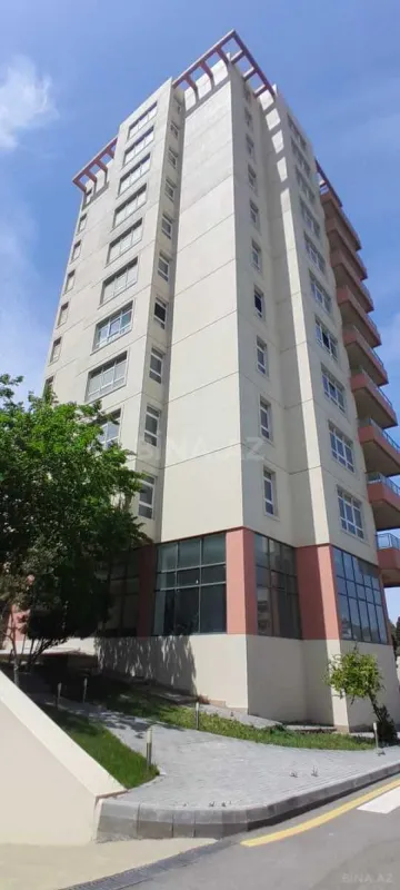 Satılır 5 otaqlı mənzil 214 m²
