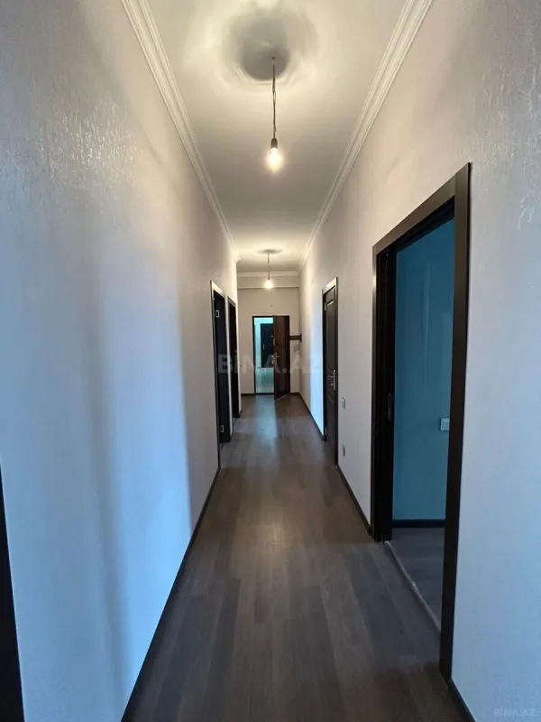 Satılır 4 otaqlı mənzil 100 m²