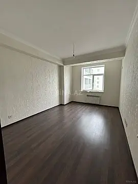 Satılır 4 otaqlı mənzil 100 m²